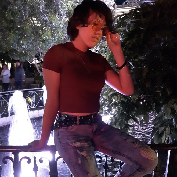 Meet your Posher, Kortny - Picture 1 of 1